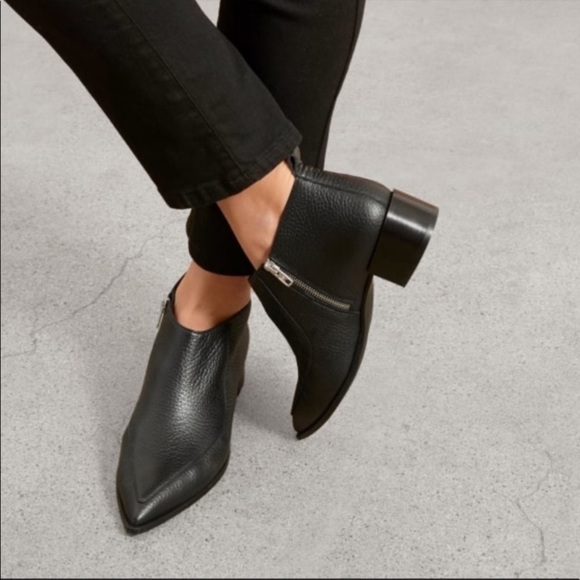 Everlane Black The Boss Booties Pebbled Leather EUC - Picture 1 of 6